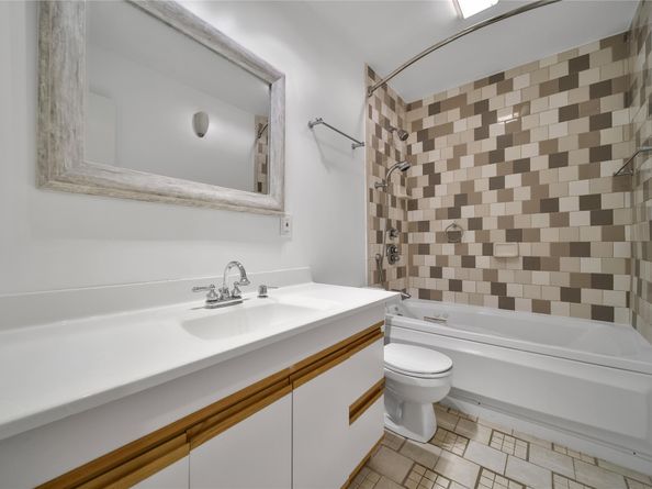 16810 Clan Macgregor Drive, Houston TX 77084