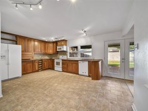 16810 Clan Macgregor Drive, Houston TX 77084