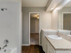 3014 Misty Park Drive, Houston TX 77082