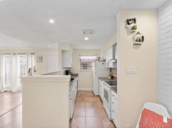 2419 Briarwest Boulevard, Houston TX 77077