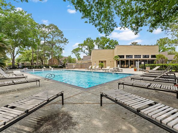 2419 Briarwest Boulevard, Houston TX 77077