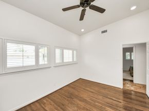 10150 Brinwood Drive, Houston TX 77043