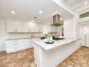 10150 Brinwood Drive, Houston TX 77043