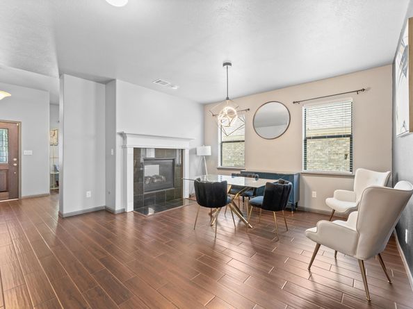 16918 Lake Willowby Lane, Houston TX 77044