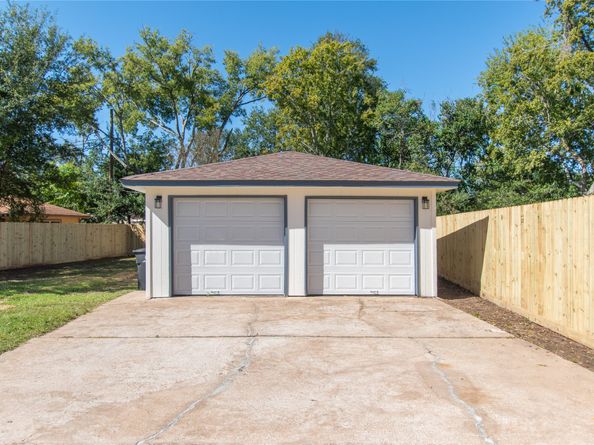 4309 Costa Rica Road, Houston TX 77092