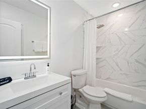 2806 Rosewood Street, Houston TX 77004