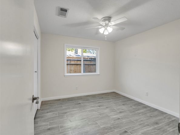 6303 Greenway Forest Lane, Houston TX 77088