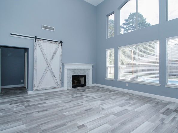 2 Sweet Birch Place, The Woodlands TX 77382