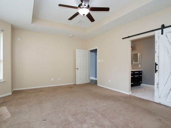 2 Sweet Birch Place, The Woodlands TX 77382