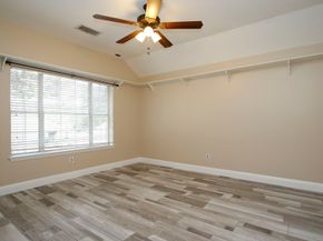 2 Sweet Birch Place, The Woodlands TX 77382