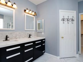 2 Sweet Birch Place, The Woodlands TX 77382