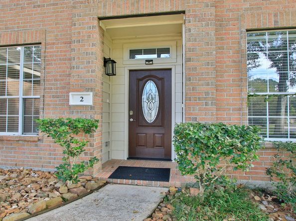 2 Sweet Birch Place, The Woodlands TX 77382