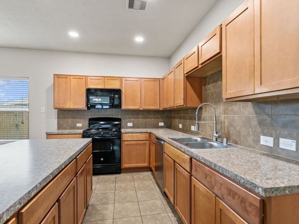 11439 Northam Drive, Tomball TX 77375