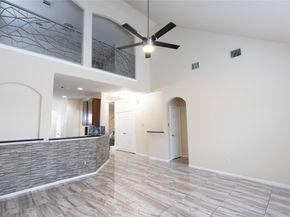 6442 Wilshire Lakes, Houston TX 77040