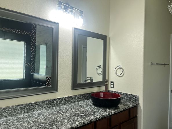 6442 Wilshire Lakes, Houston TX 77040