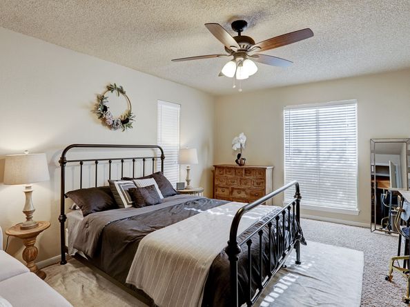 1132 Fries Road, Spring Valley Village TX 77055