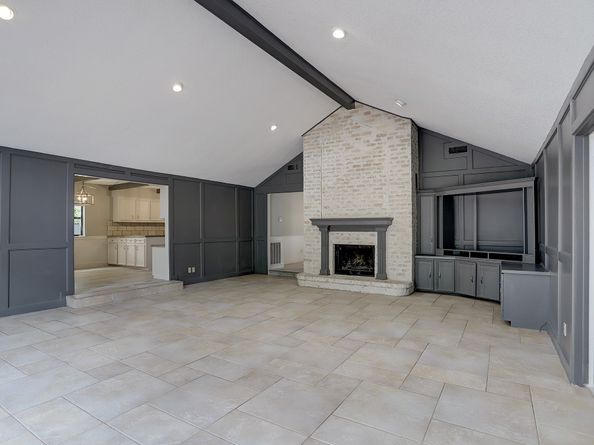 1132 Fries Road, Spring Valley Village TX 77055