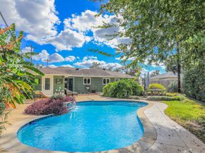 1111 Woodhill Road, Houston TX 77008