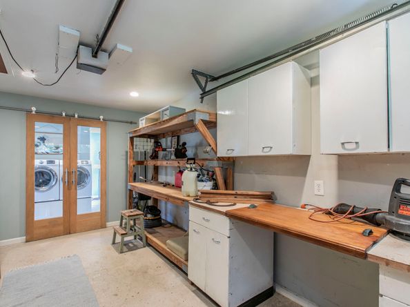 1111 Woodhill Road, Houston TX 77008