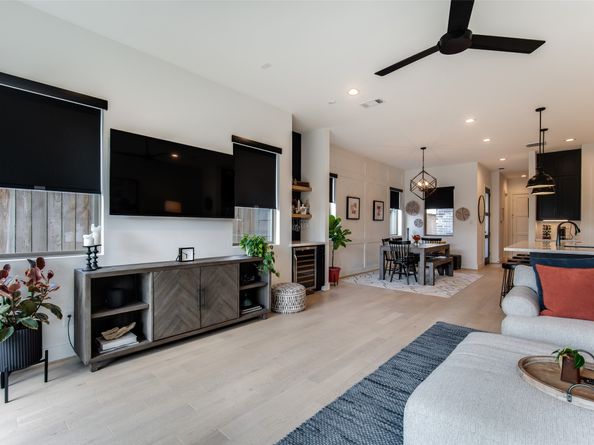 110 E 23rd Street, Houston TX 77008