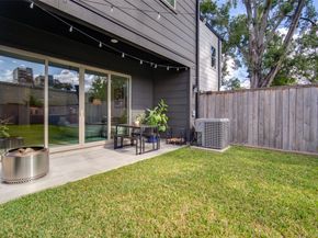 110 E 23rd Street, Houston TX 77008