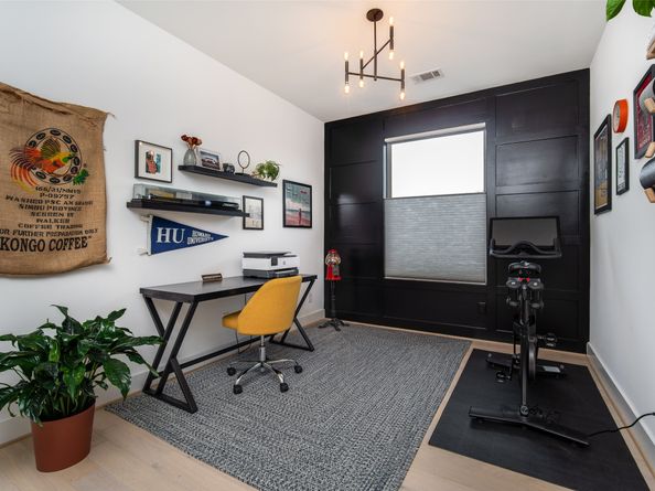 110 E 23rd Street, Houston TX 77008