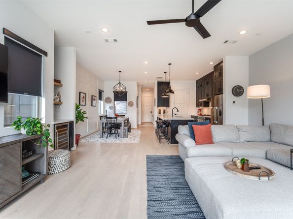 110 E 23rd Street, Houston TX 77008