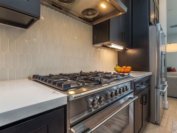 110 E 23rd Street, Houston TX 77008