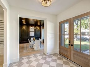 1001 Fisher Street, Houston TX 77018