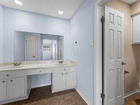 939 Memorial Village Drive 38, Houston TX 77024