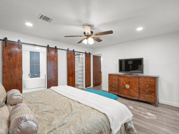 26 Wishbonebush Road, The Woodlands TX 77380