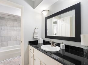 31 Wellington Drive, Sugar Land TX 77478