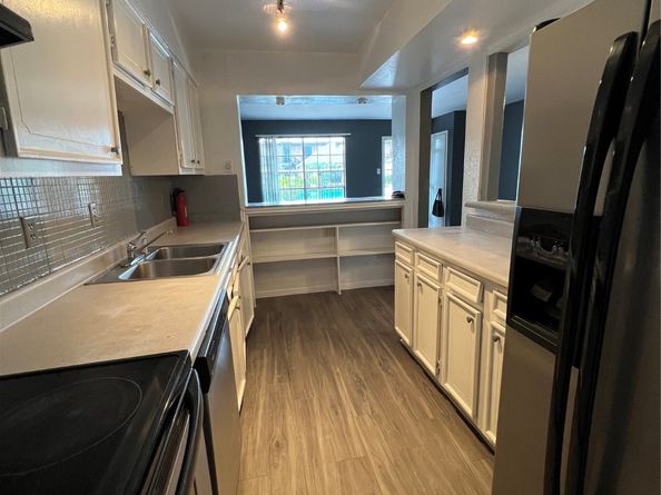 11540 Chimney Rock Road 108, Houston TX 77035