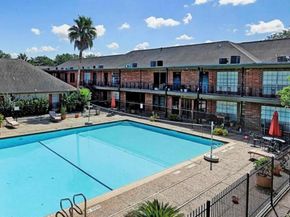 11540 Chimney Rock Road 108, Houston TX 77035