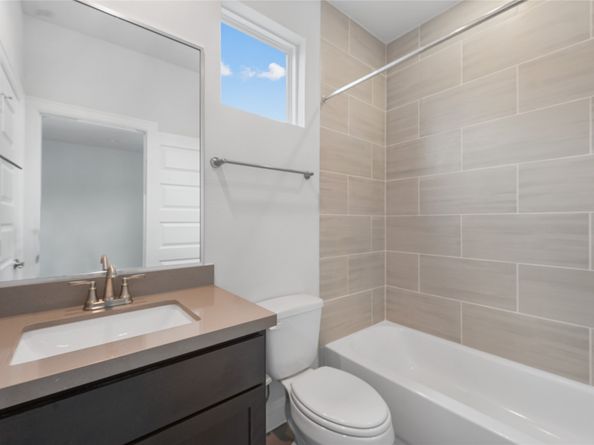 2708 Grand Fountains Drive E, Houston TX 77054