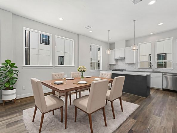 2708 Grand Fountains Drive E, Houston TX 77054