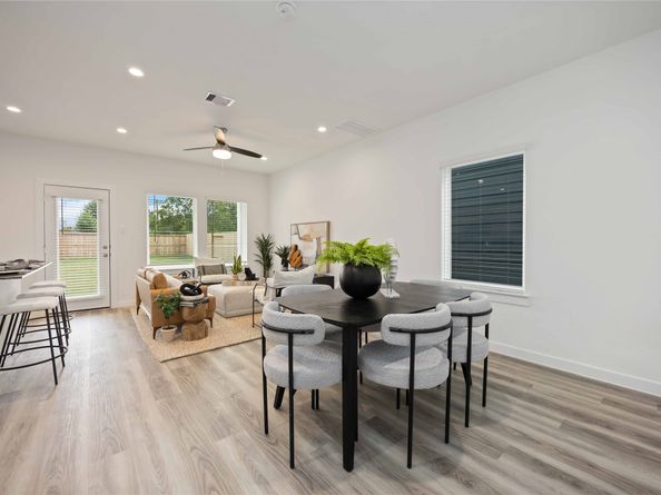 2810 Milton Lodge Lane, Houston TX 77051