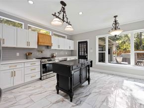 59 W Misty Morning Trace, The Woodlands TX 77381