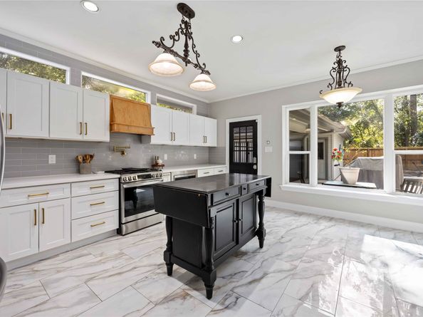 59 W Misty Morning Trace, The Woodlands TX 77381