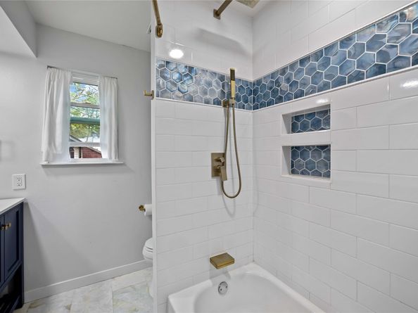 59 W Misty Morning Trace, The Woodlands TX 77381