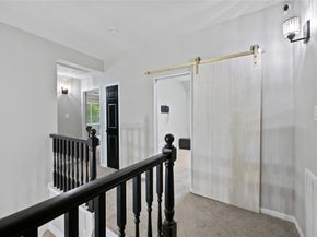 59 W Misty Morning Trace, The Woodlands TX 77381