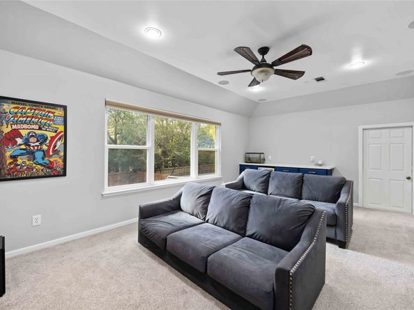 59 W Misty Morning Trace, The Woodlands TX 77381