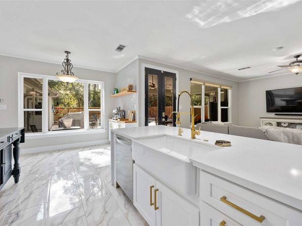 59 W Misty Morning Trace, The Woodlands TX 77381