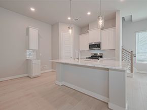 8933 Grovner Place, Houston TX 77055