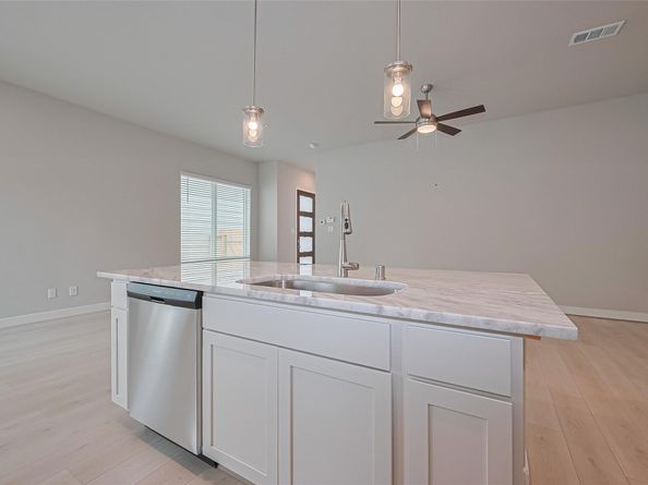 8933 Grovner Place, Houston TX 77055