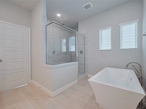 8933 Grovner Place, Houston TX 77055