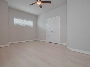 8933 Grovner Place, Houston TX 77055