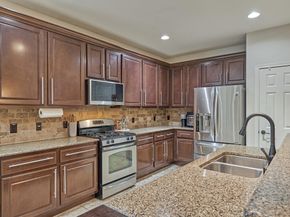 23 S Pinto Point Circle, The Woodlands TX 77389