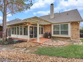23 S Pinto Point Circle, The Woodlands TX 77389