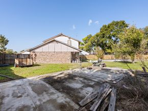 11354 White Gate Lane, Houston TX 77067